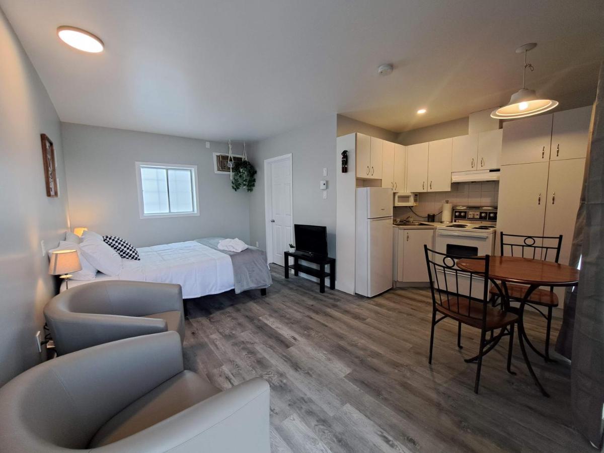 Habitations Zenith Apartment Sainte-Anne-de-Beaupre Luaran gambar