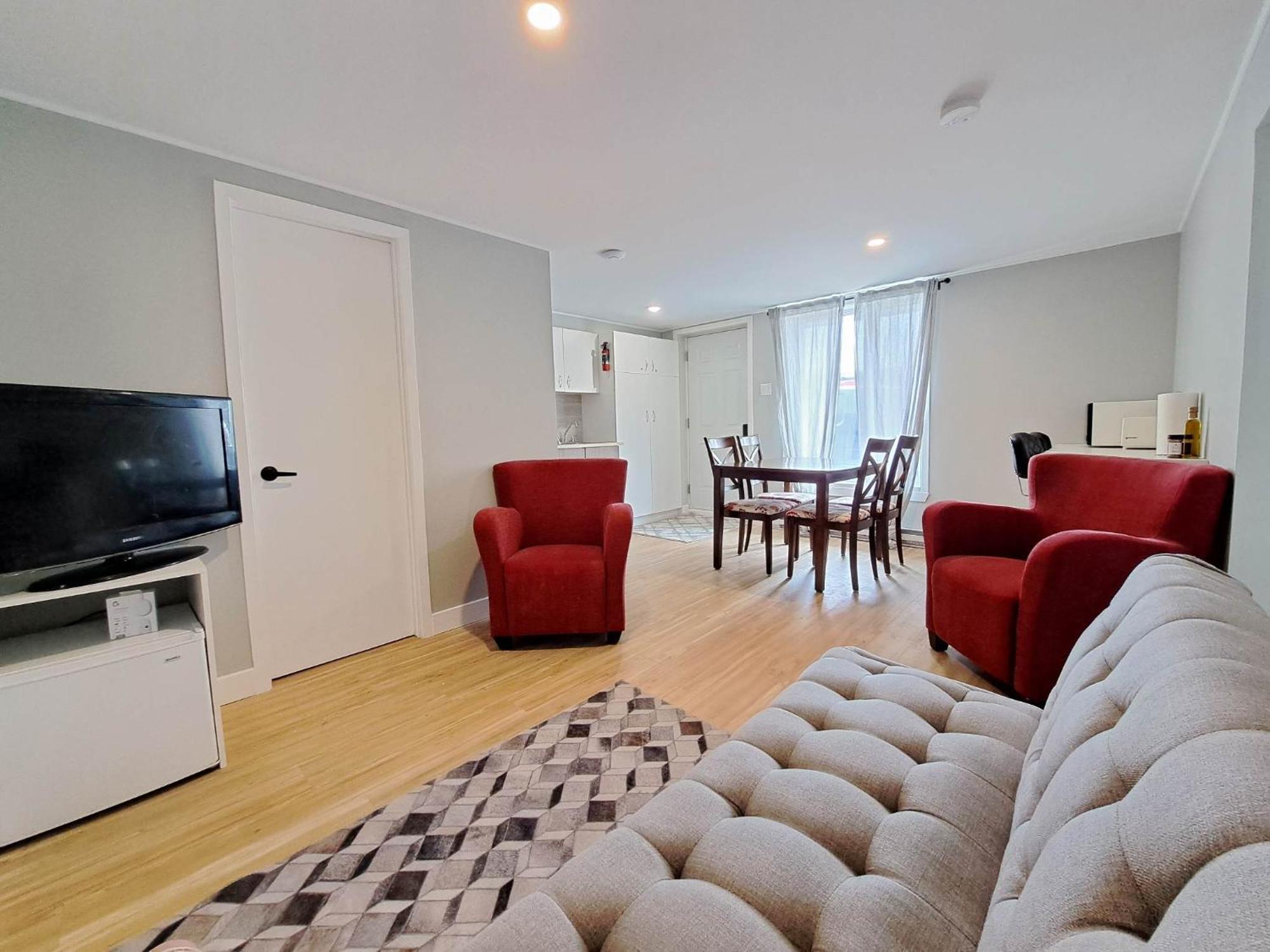Habitations Zenith Apartment Sainte-Anne-de-Beaupre Luaran gambar